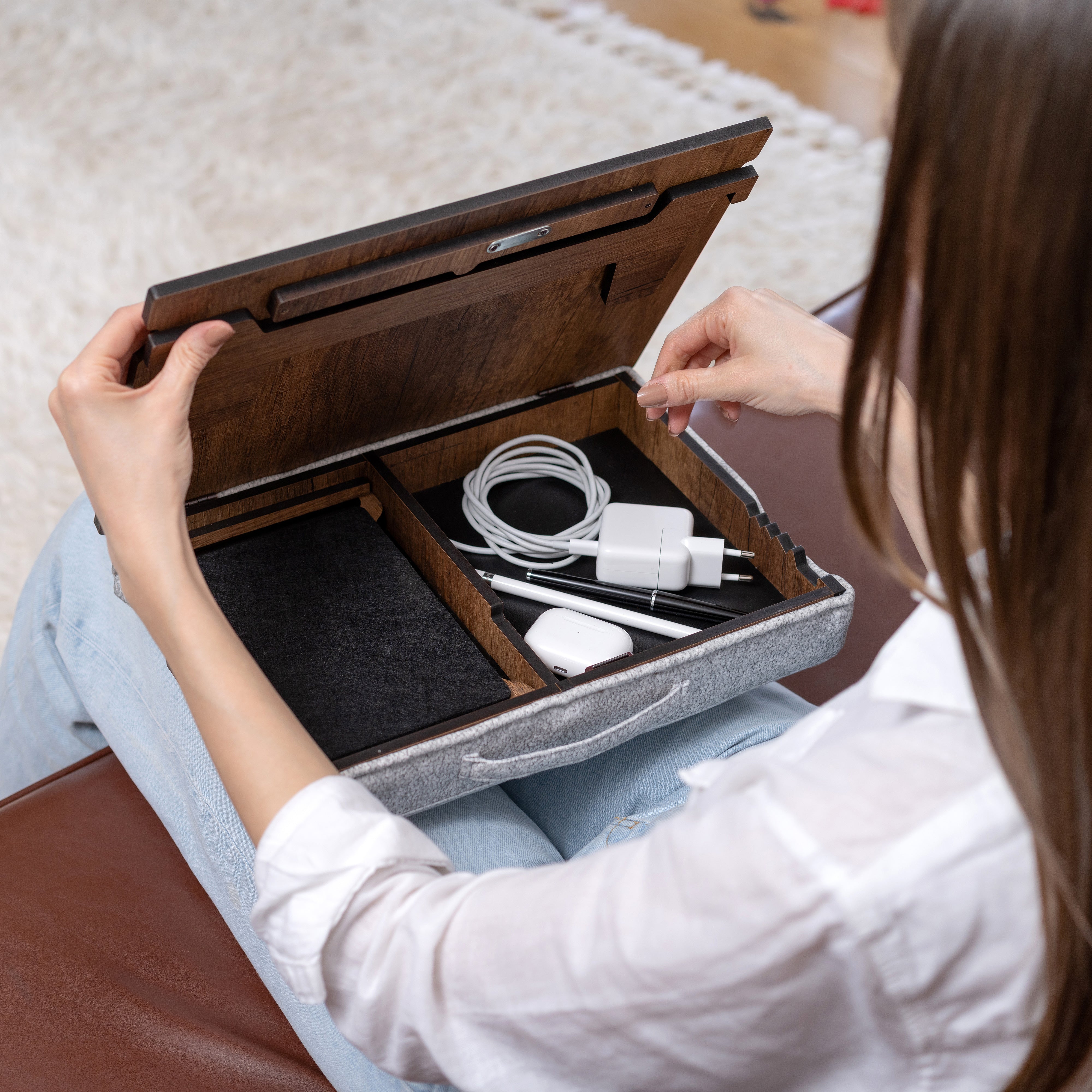 Vigo Wood Adjustable Laptop Tray - Cushioned Lap Desk for Bed & Sofa ...